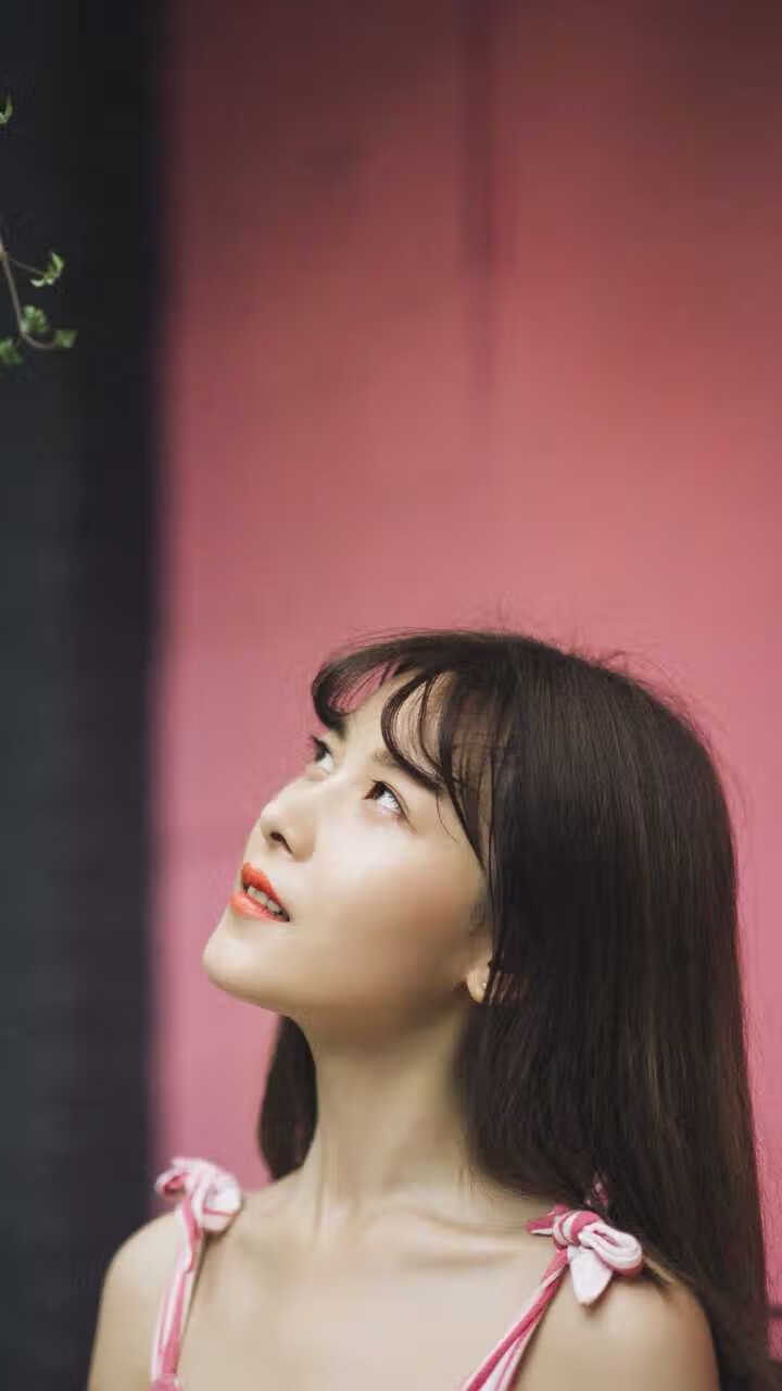 “东桃花岛缆绳滑水：速度与自由的极致展现”